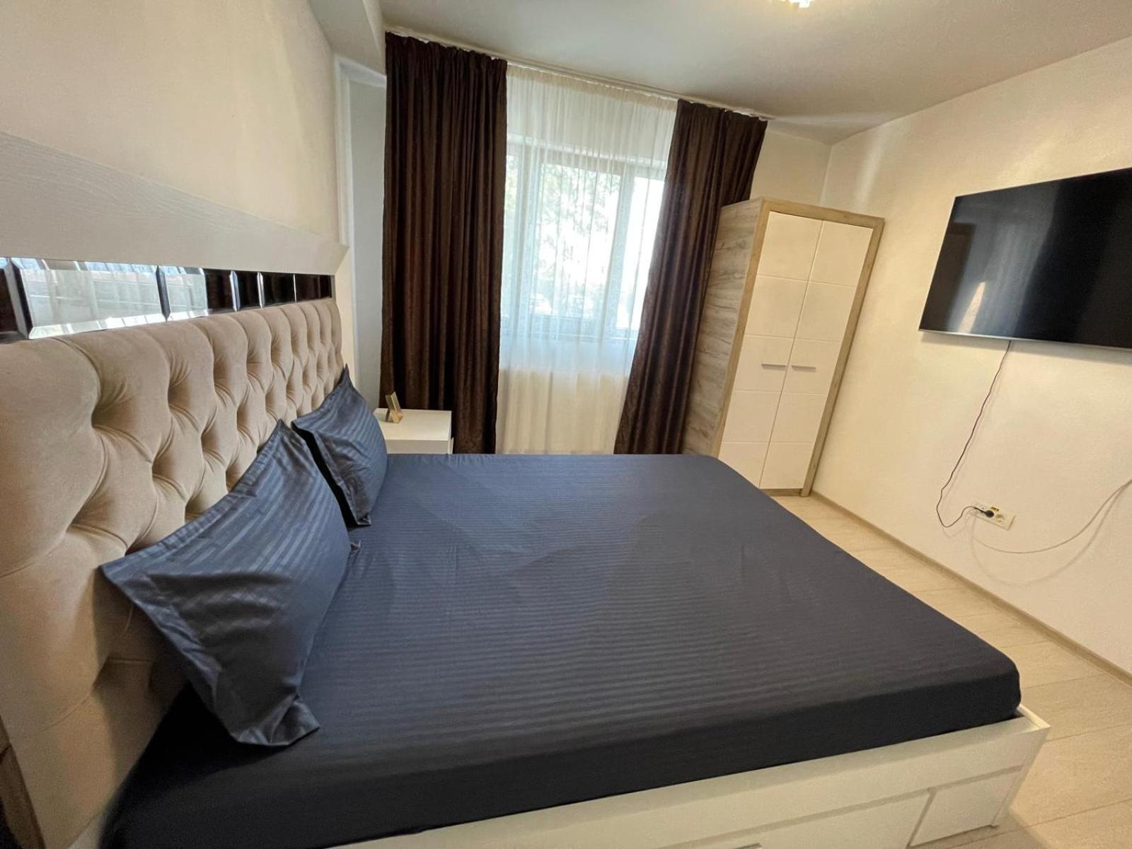 Discret Apartament One Targoviste Exteriör bild